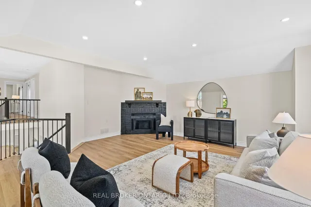 Additional image 28 of 41 Duggan Dr