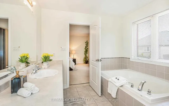 Additional image 24 of 31 Openbay Gdns