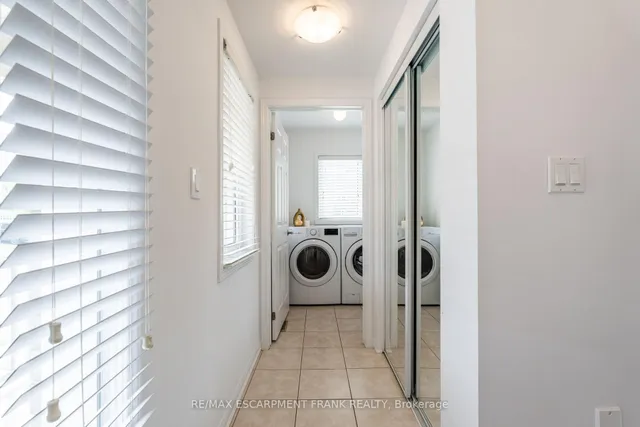 Additional image 6 of 12 EMICK Dr