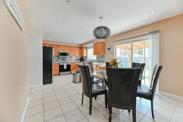 Additional image 12 of 63 Hiberton Cres