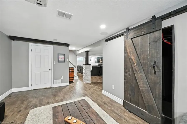 Additional image 30 of 107 Aldercrest Ave