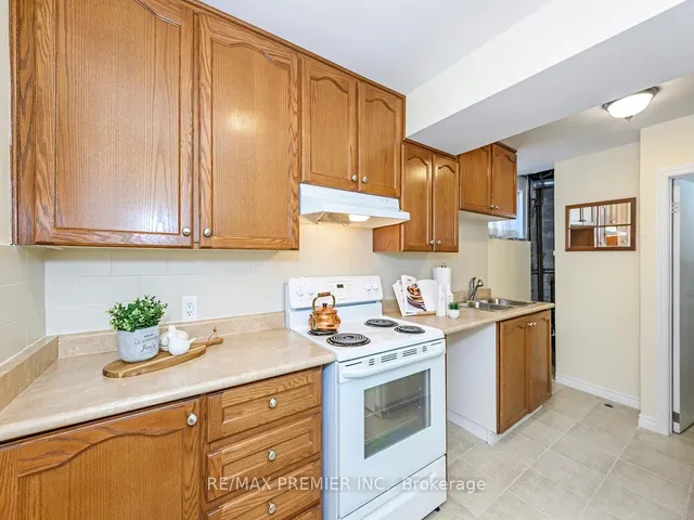 Additional image 17 of 7 Lantos Crt