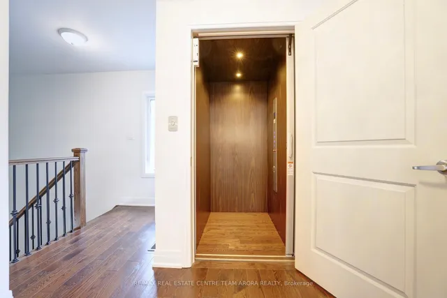 Additional image 37 of 2171 Royal Gala Circ