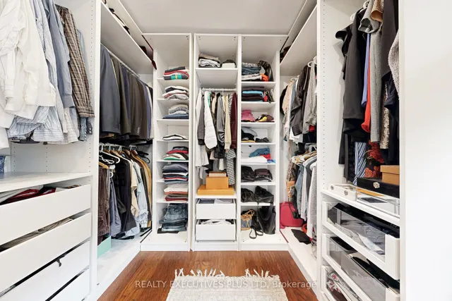 Additional image 27 of 23 Hildegard Dr