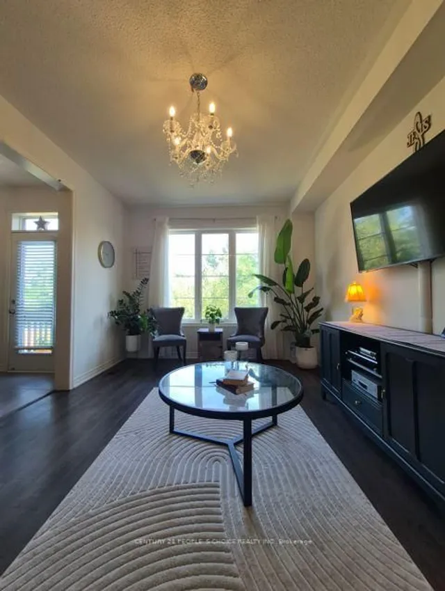 Additional image 18 of 71 Riverwalk Dr