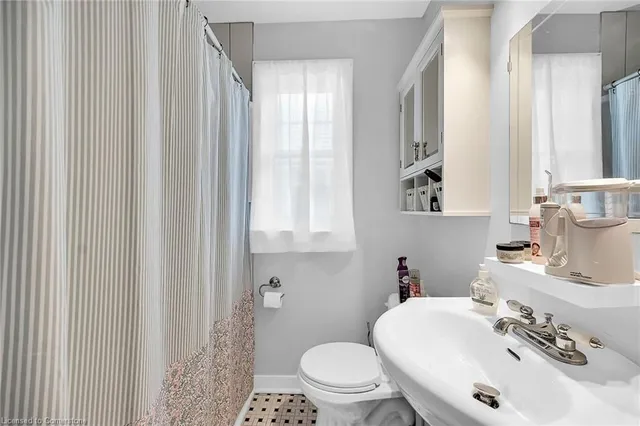 Additional image 15 of 118 East 6th St