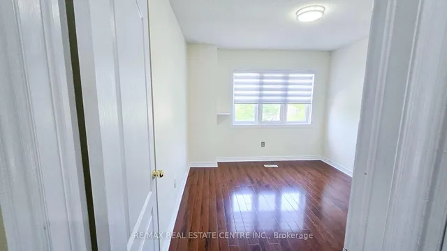 Additional image 13 of 131 Seahorse Ave