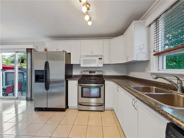 Additional image 9 of 357 East 27th St