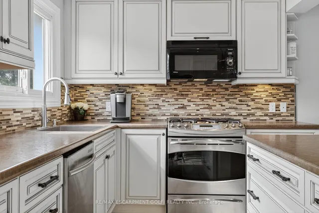 Additional image 14 of 11 Harrisford St Unit 122