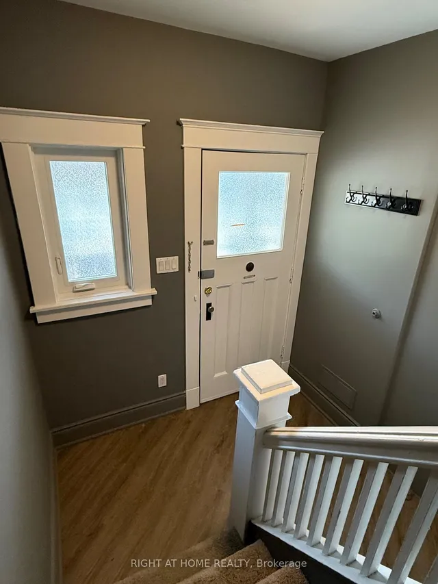 Additional image 22 of 50 Somerset Ave