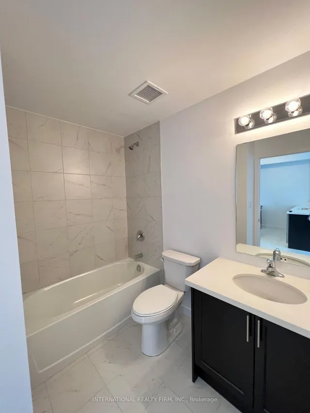 Additional image 8 of 460 Dundas St Unit 332