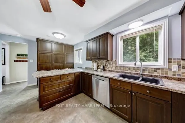 Additional image 4 of 16 Lynwood Crt