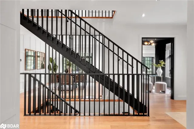 Additional image 9 of 977 Unsworth Ave