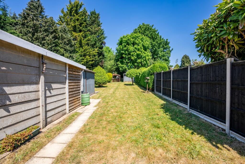 Additional image 12 of Batchwood Drive, St. Albans, Hertfordshire, AL3