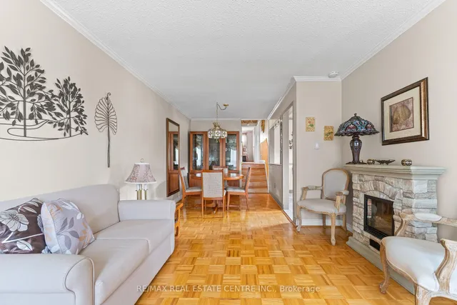 Additional image 6 of 48 Marblehead Cres