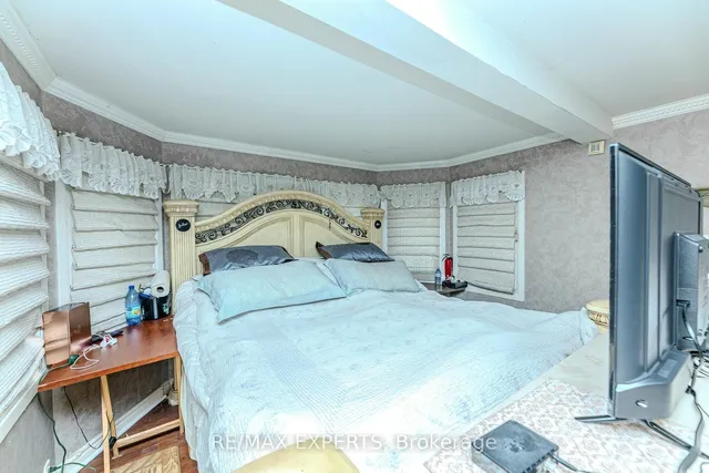 Additional image 20 of 8 EASTON Pl