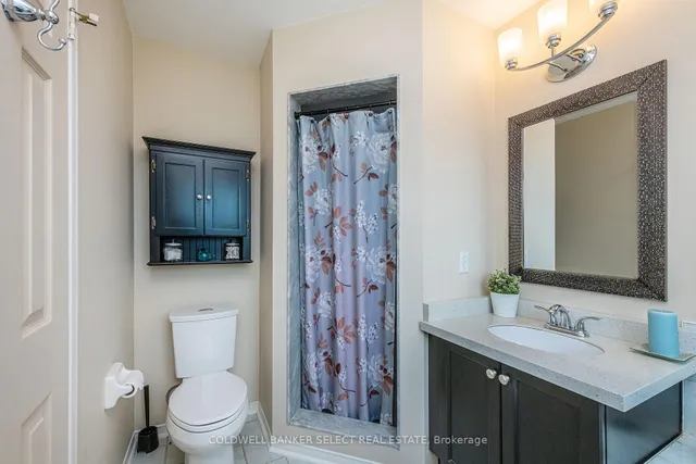 Additional image 19 of 17 Saddletree Tr