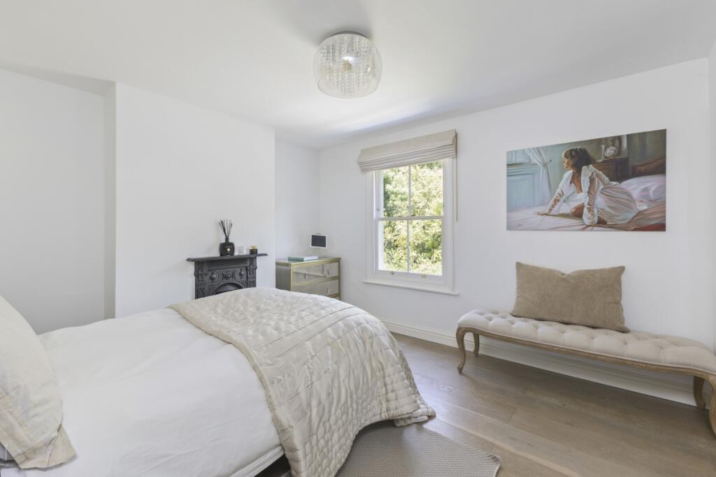 Additional image 5 of West Common Harpenden AL5