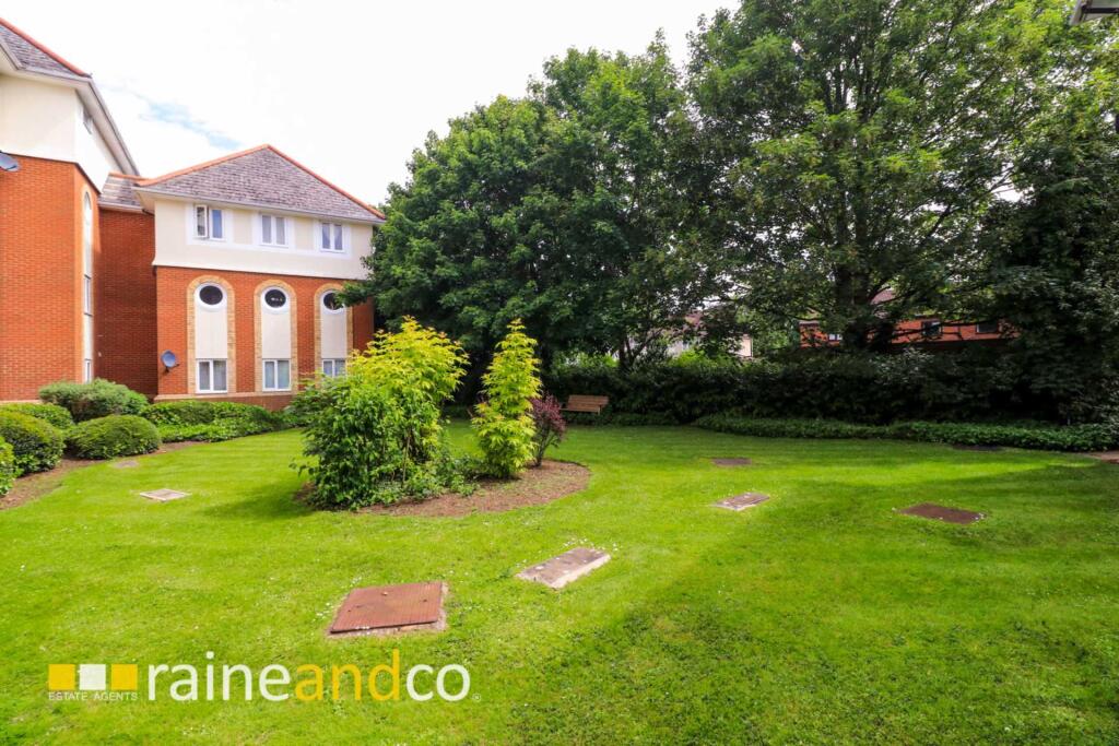 Additional image 13 of Walsingham Close, Hatfield