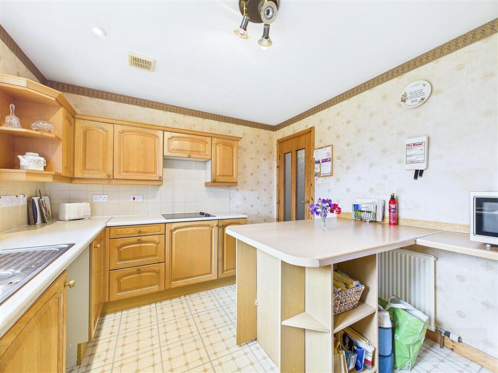 Additional image 36 of 69a Main Street, Tomintoul