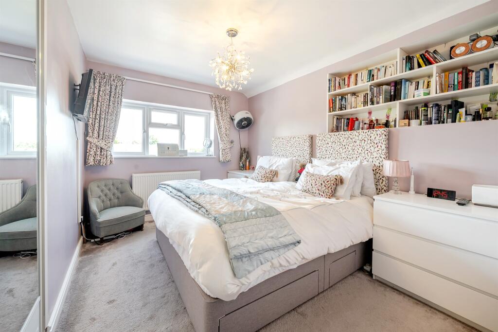 Additional image 8 of High Oaks, St. Albans