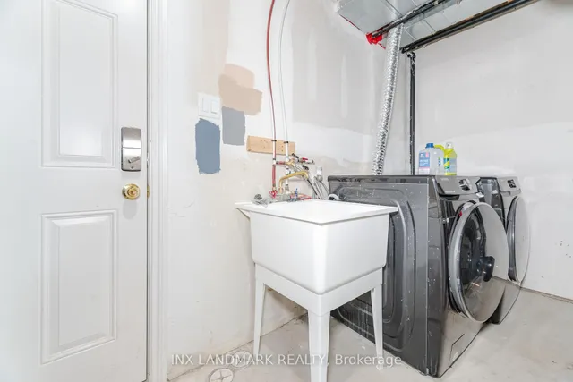 Additional image 45 of 72 Magdalene Cres