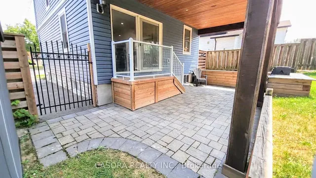 Additional image 25 of 324 East 43rd St