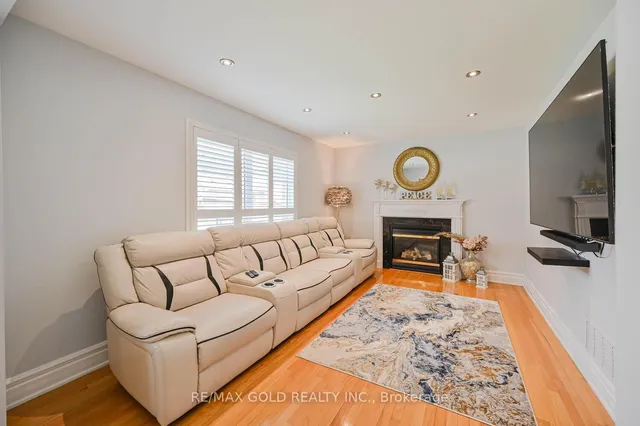 Additional image 13 of 1 Bumblebee Cres