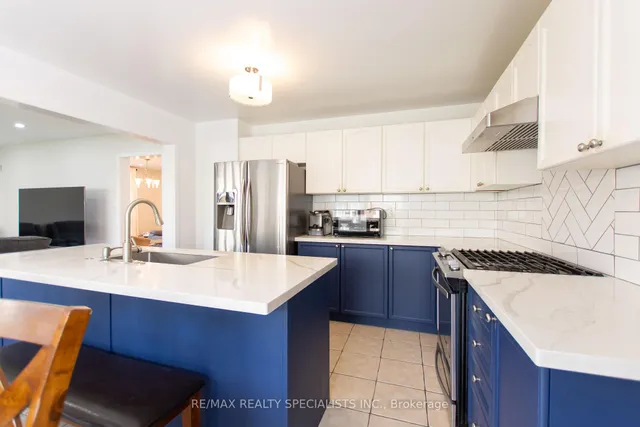 Additional image 20 of 929 Philbrook Dr