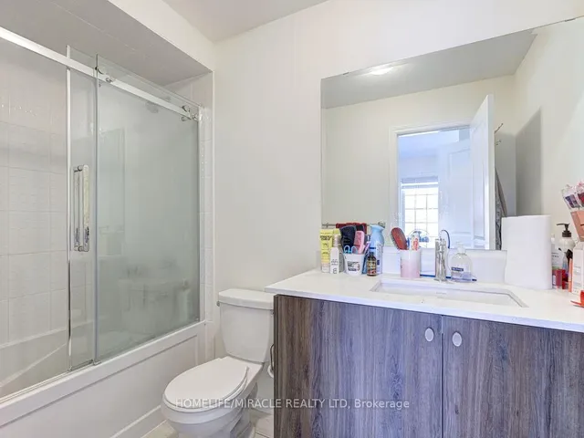Additional image 34 of 8 Jenwood Cres