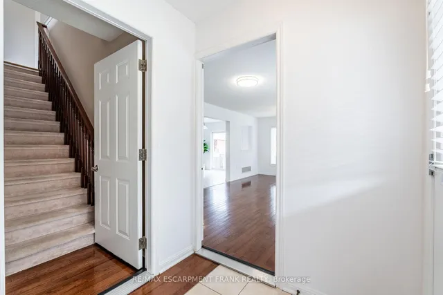 Additional image 5 of 12 EMICK Dr