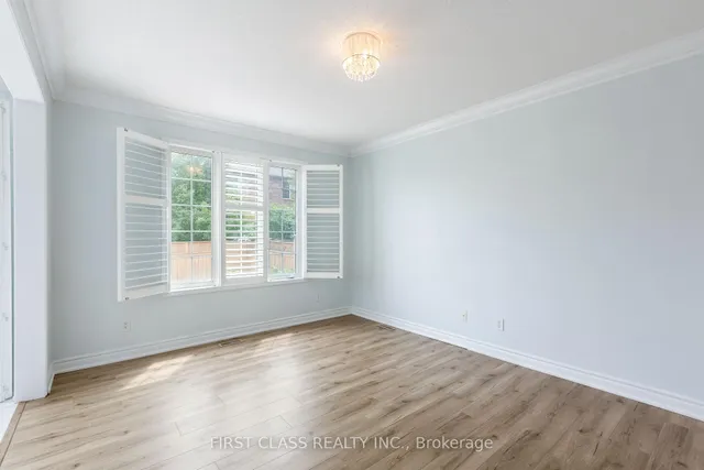 Additional image 38 of 802 Yates Dr