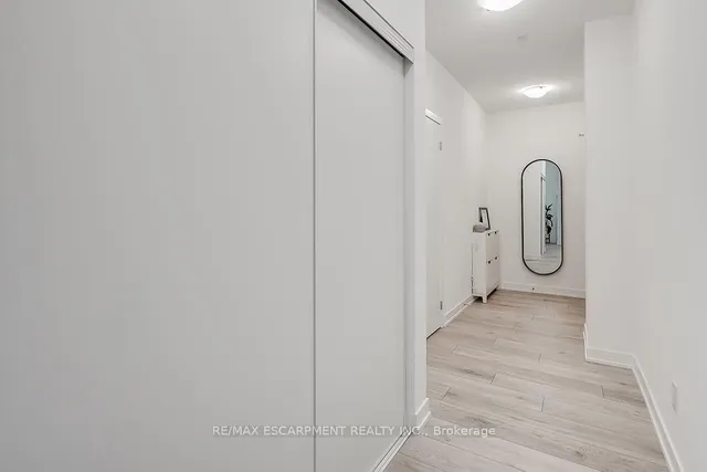 Additional image 7 of 3210 Dakota Common Unit A106