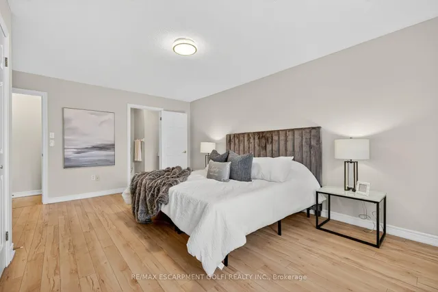 Additional image 16 of 810 Golf Links Rd Unit 2