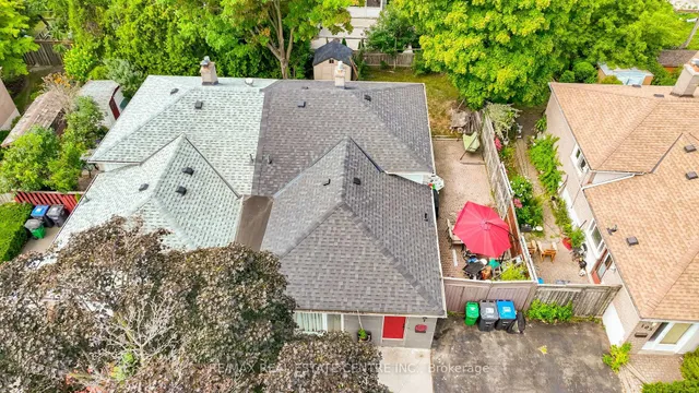 Additional image 32 of 105 Aloma Cres