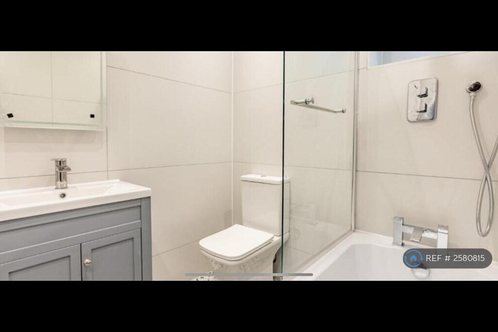 Additional image 2 of Kimberley Road, St. Albans, AL3