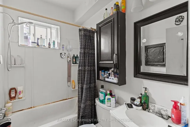 Additional image 13 of 14 Norway Ave