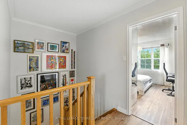 Additional image 21 of 1117 Riddell Cres