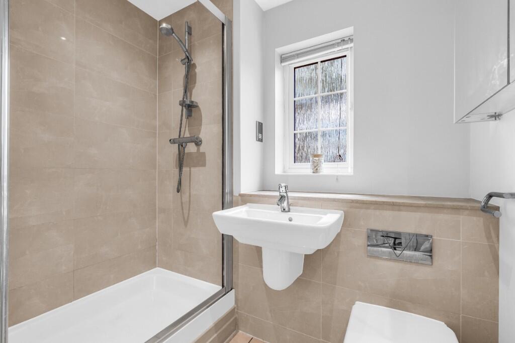 Additional image 18 of Meadow View, Redbourn, St Albans, AL3