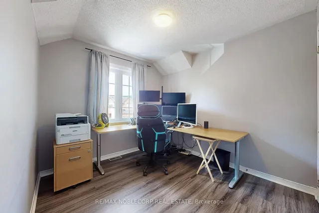 Additional image 26 of 130 Rockgarden Tr Unit 145