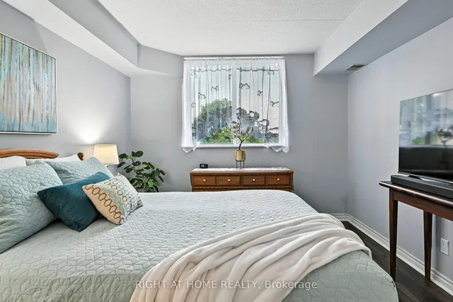 Additional image 25 of 3499 Upper Middle Rd Unit 404