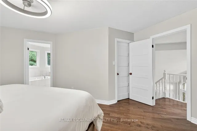 Additional image 23 of 50 LONGYEAR Dr