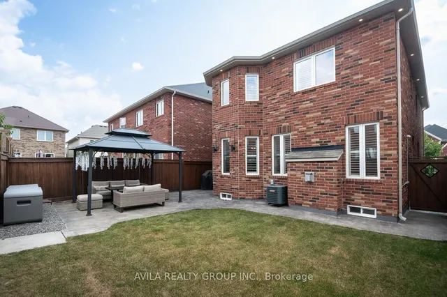 Additional image 48 of 319 Bessborough Dr