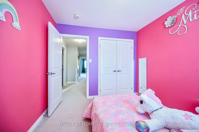 Additional image 30 of 95 Penny Lane