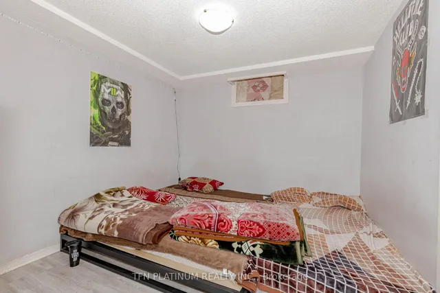 Additional image 37 of 36 Tanager Sq