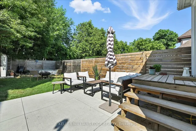 Additional image 32 of 94 Royal Ave