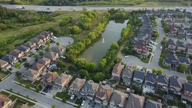 Additional image 42 of 21 Armani Lane