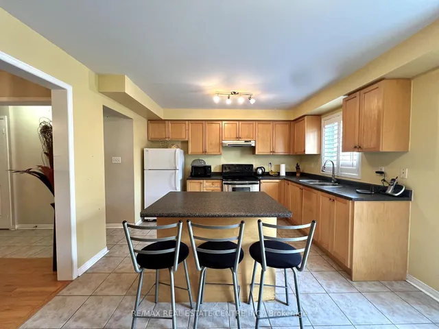 Additional image 5 of 77 Zia Dodda Cres