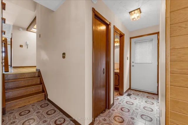 Additional image 28 of 120 Ravenbury Dr