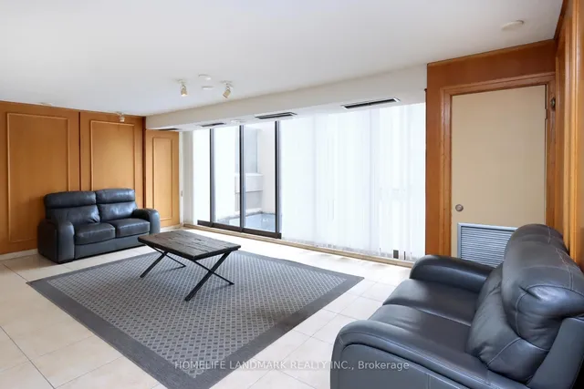 Additional image 39 of 1300 Marlborough Crt Unit 136